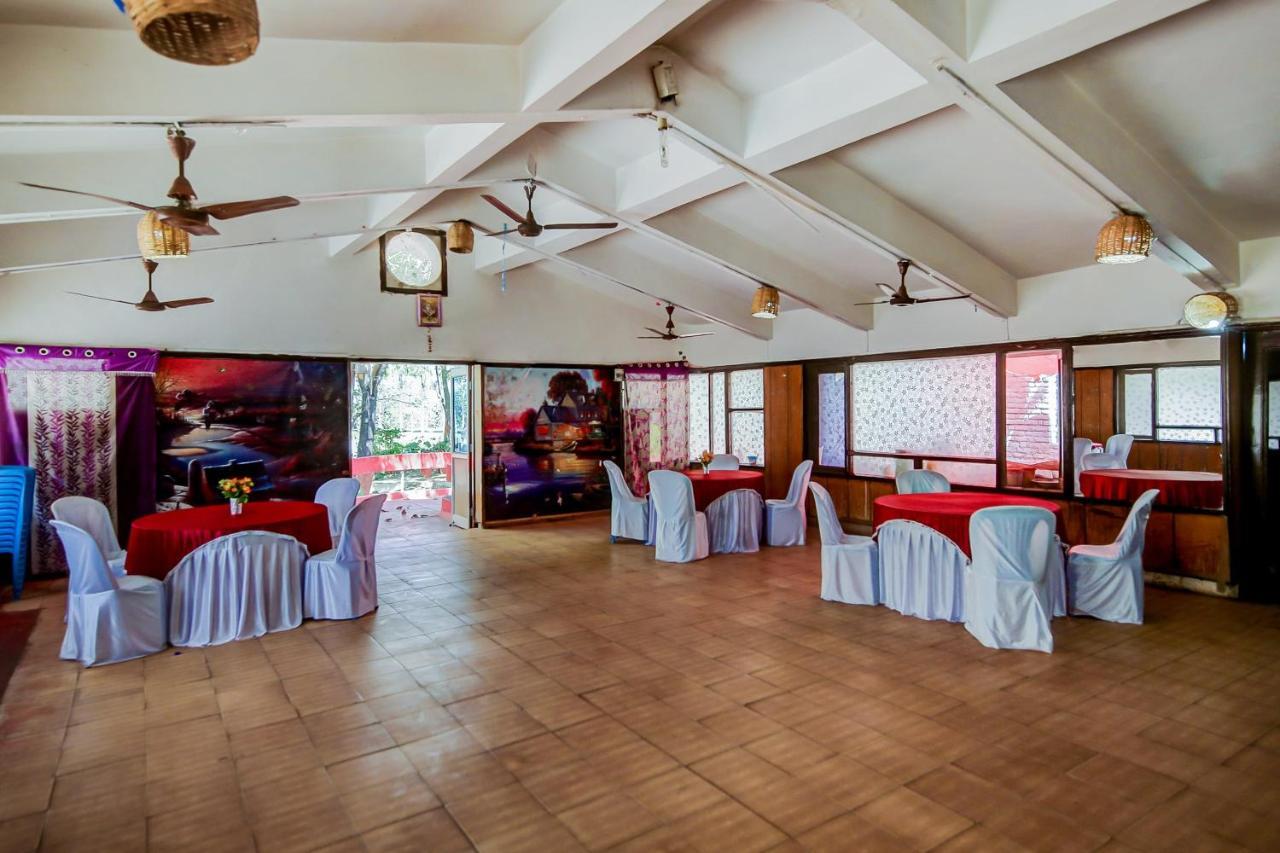 Oyo 71230 Hotel Abhimanyu Limited Chhindwāra Exteriör bild